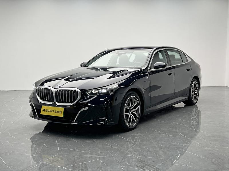 BMW BMW i5 2024