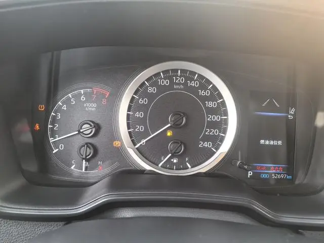 TOYOTA Asian lion 2.0L Deluxe Edition