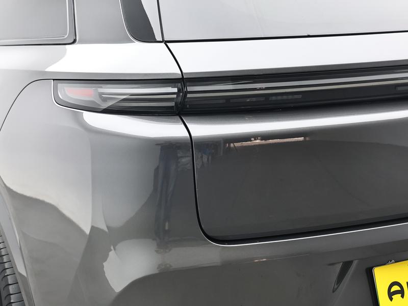 Li Auto Ideal L8 2023