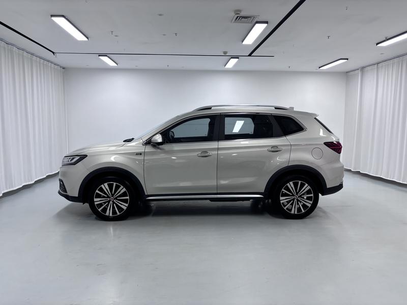 Roewe Roewe eRX5 2017