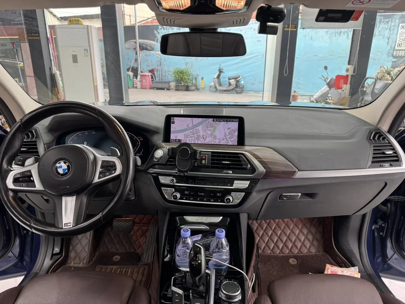 BMW BMW X3 xDrive28i M sports suit