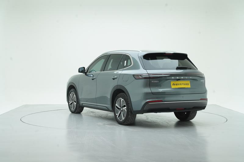 Geely Galaxy Galaxy Starship 7 EM-i 2025