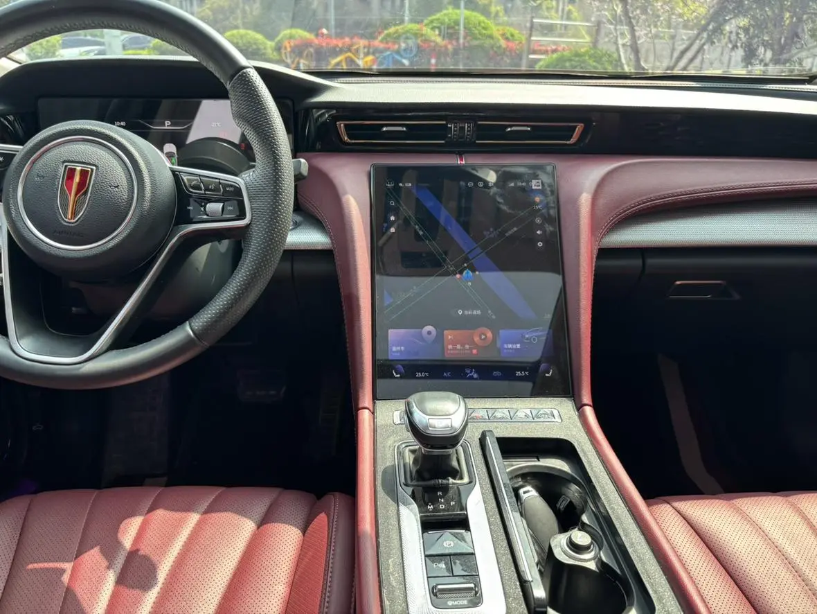 Hongqi Hongqi H5 2.0T Automatic Smart Union Flag Enjoy Edition