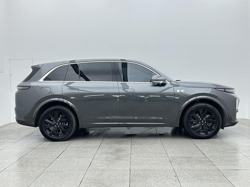 Li Auto Ideal L7 2023