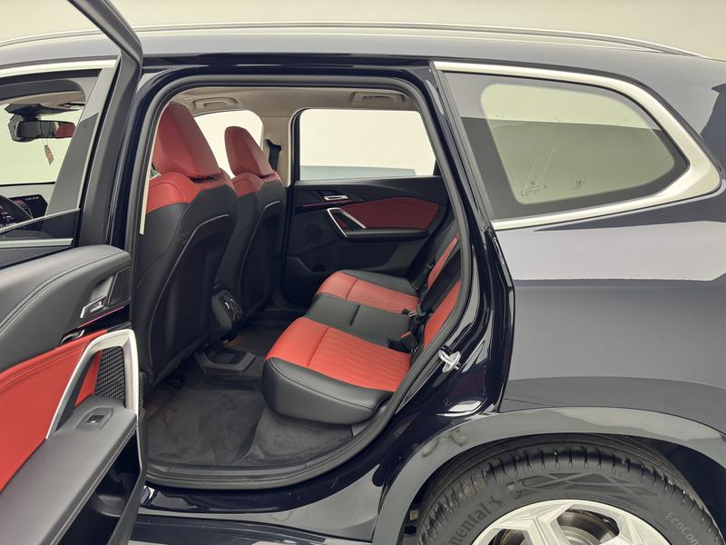 BMW BMW iX1 2026