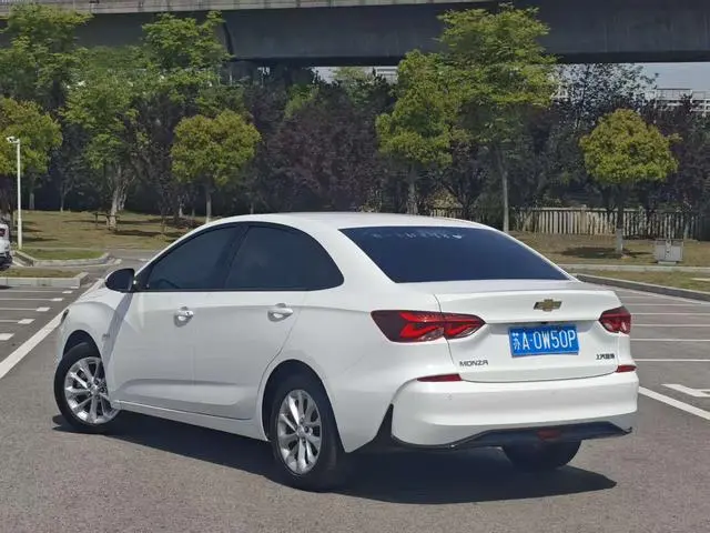 Chevrolet Cruze 1.5L Dual Clutch Enjoy Edition