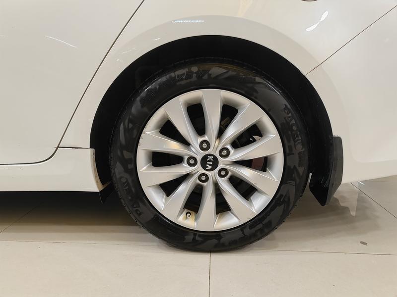 Kia Kia K5 2016