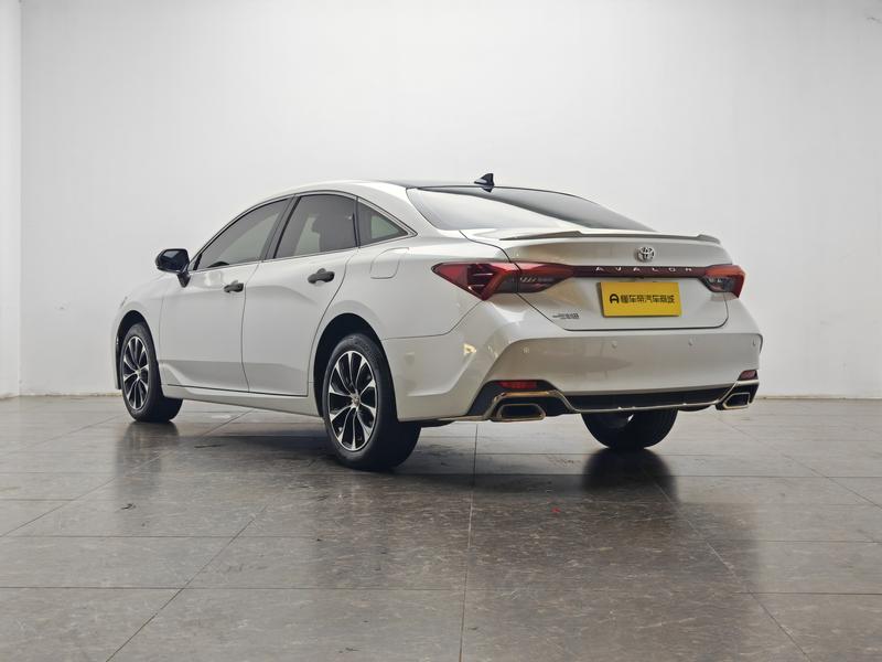 Toyota Asian Dragon 2023
