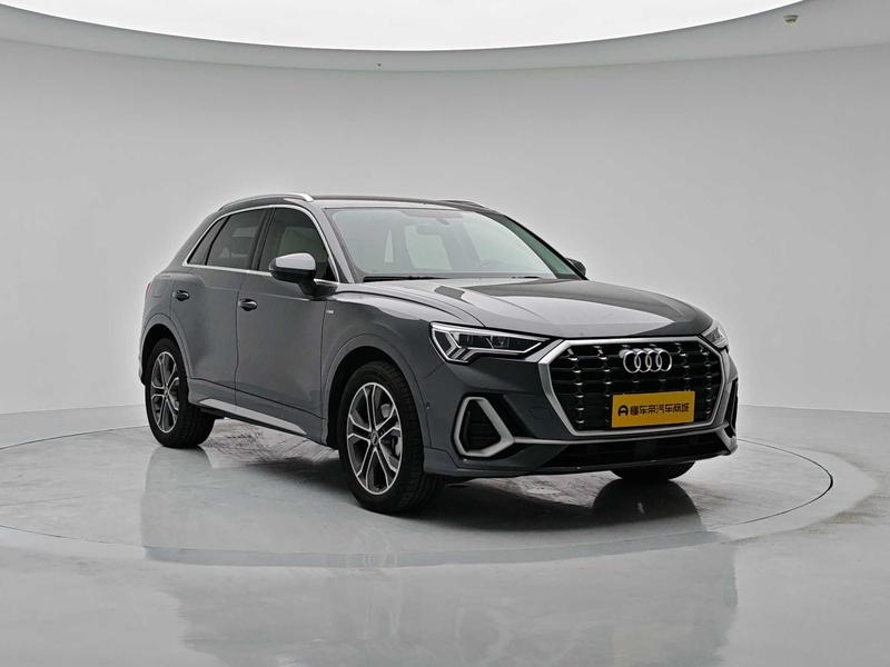 Audi Audi Q3 2022