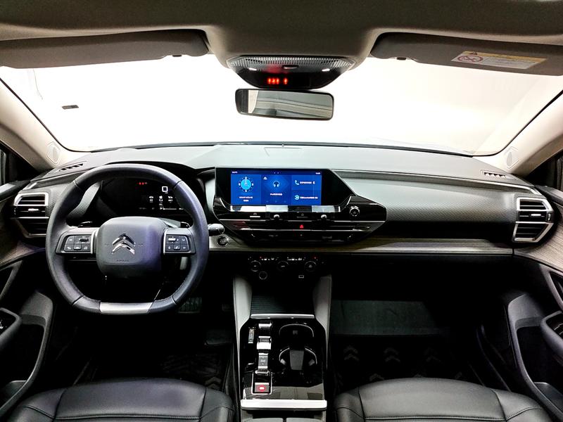 Citroen Versailles C5 X 2021