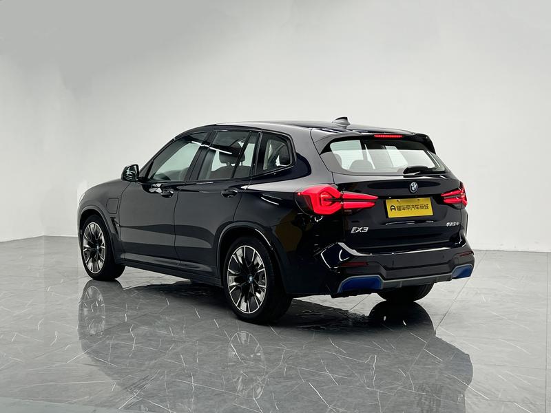 BMW BMW iX3 2022