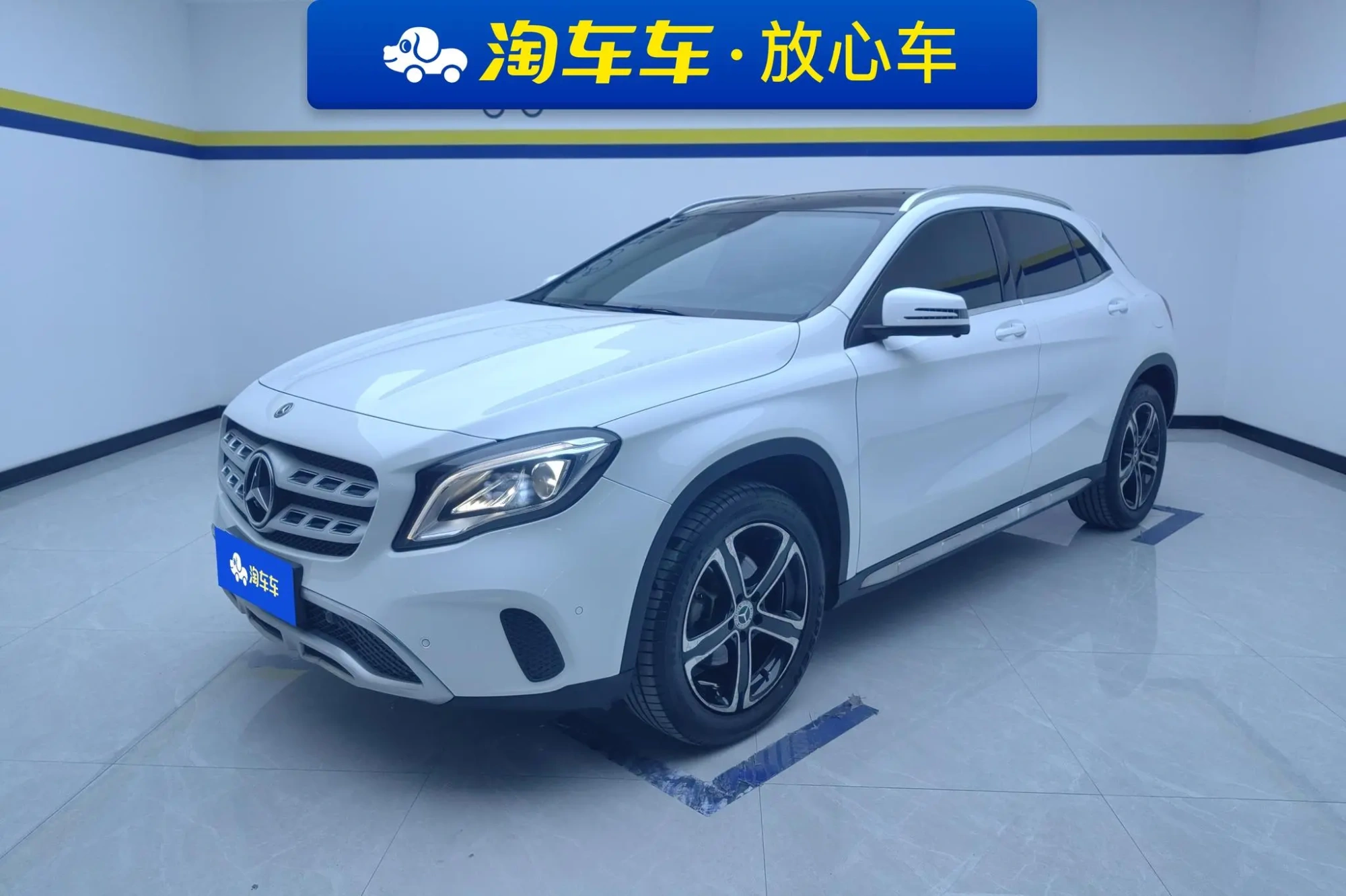 Mercedes-Benz Mercedes-Benz GLA GLA 200 fashion type
