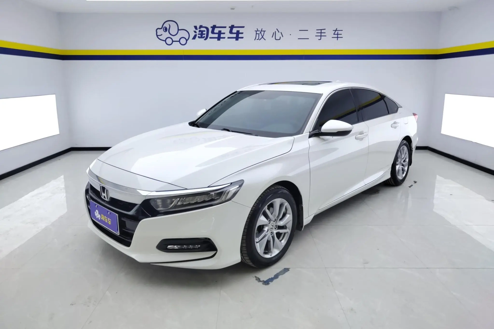 Honda Accord 260TURBO Elite Edition Country V