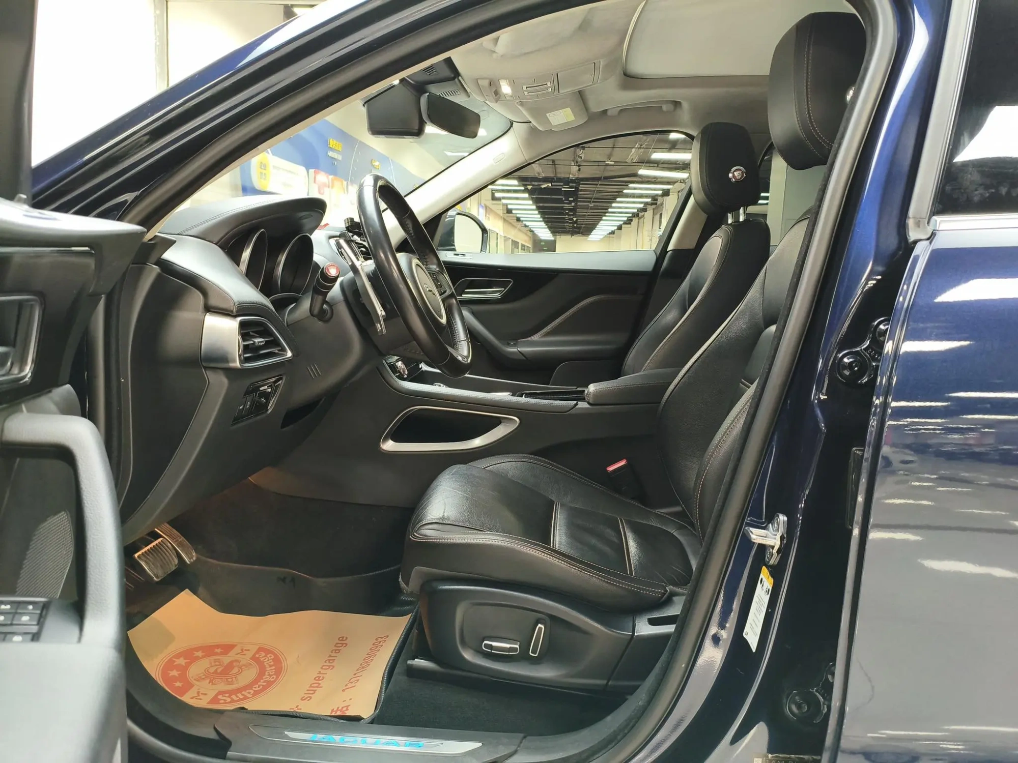 Jaguar Jaguar F-PACE 2.0T four-wheel drive Urban Exclusive Edition