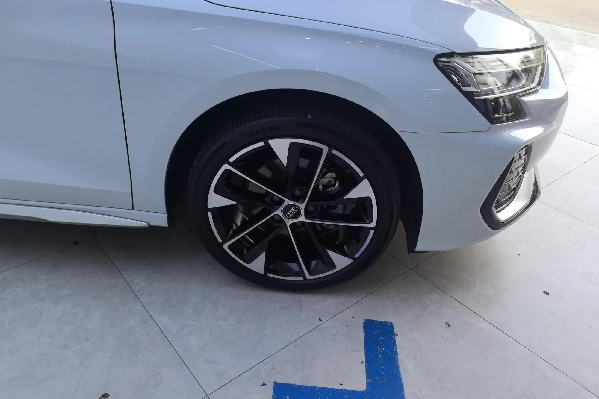 Audi Audi A3 A3L Sedan 35 TFSI Flying Spur Exclusive Type