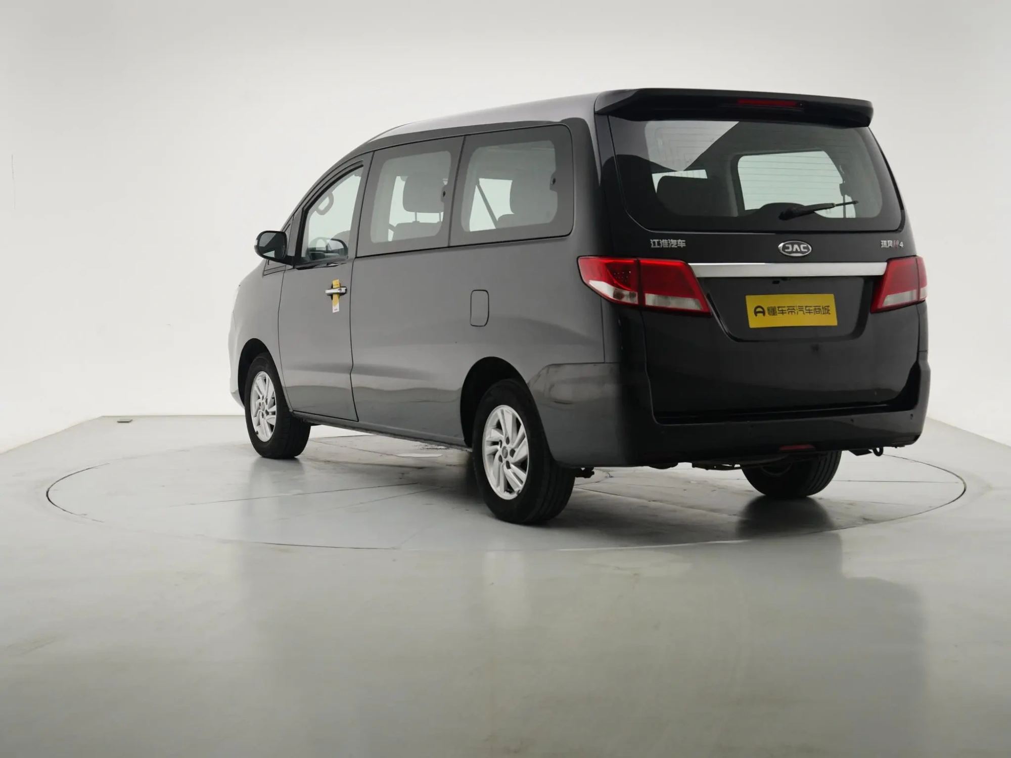 Refine Motors Ruifeng M4 Business travel series 2.0L manual business type Country V