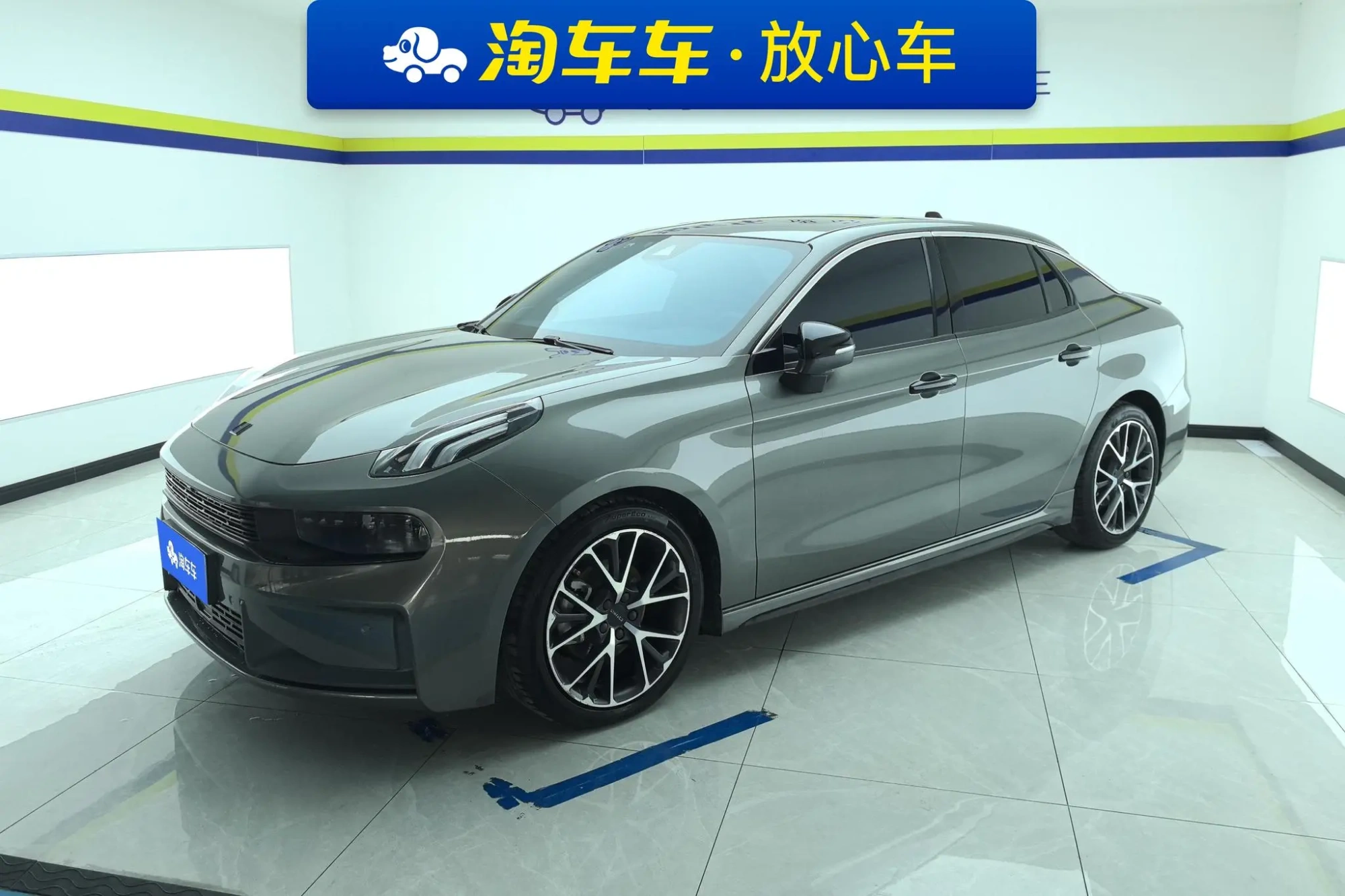 LYNK & CO Lynk 03 1.5TD DCT Champion Edition