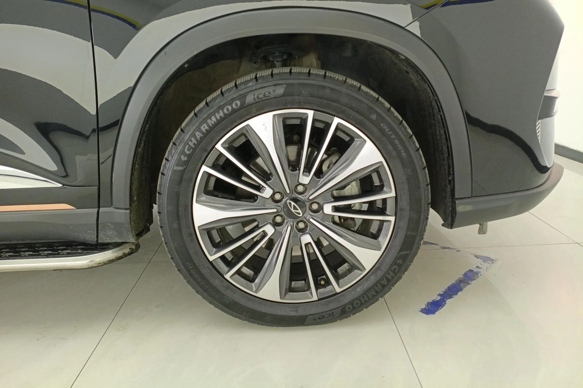 Chery Fulwin Tiggo 8 PRO Champion Edition 390T two-wheel drive Prestige Edition 5 seats