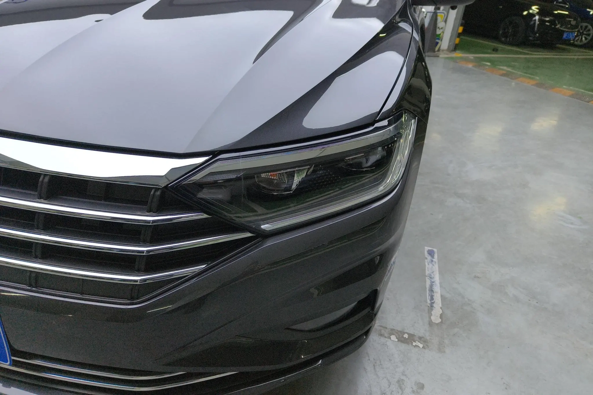 Volkswagen Sagitar 280TSI DSG Flying Edition