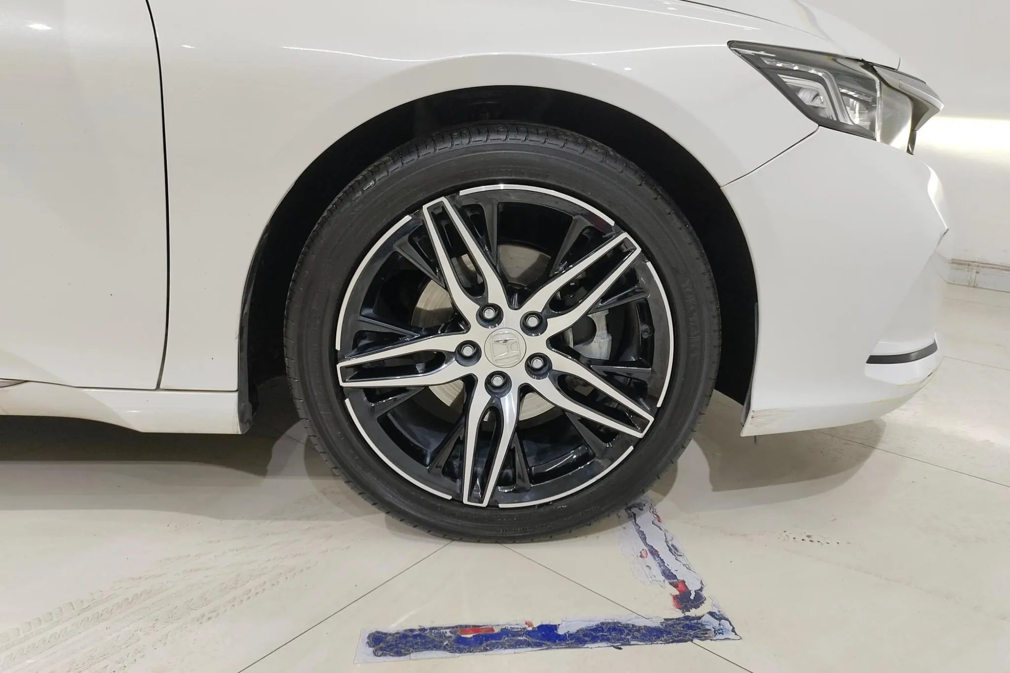 Honda Yingshipai 260TURBO Jingyue Edition