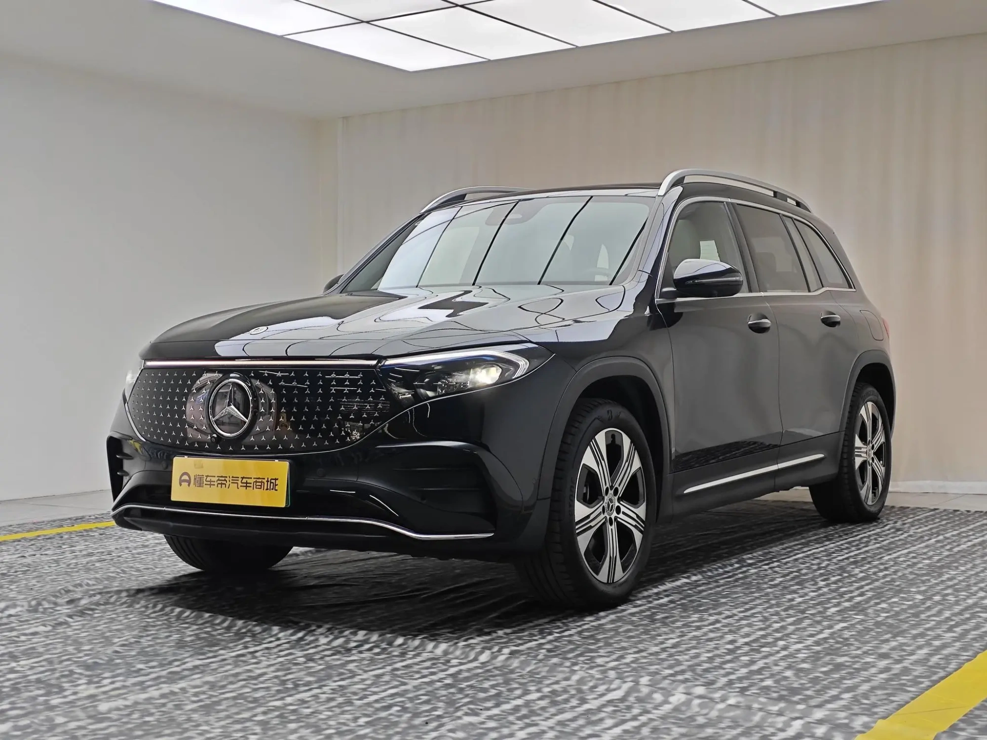 Mercedes-Benz Mercedes-Benz EQB Facelift EQB 350 4MATIC