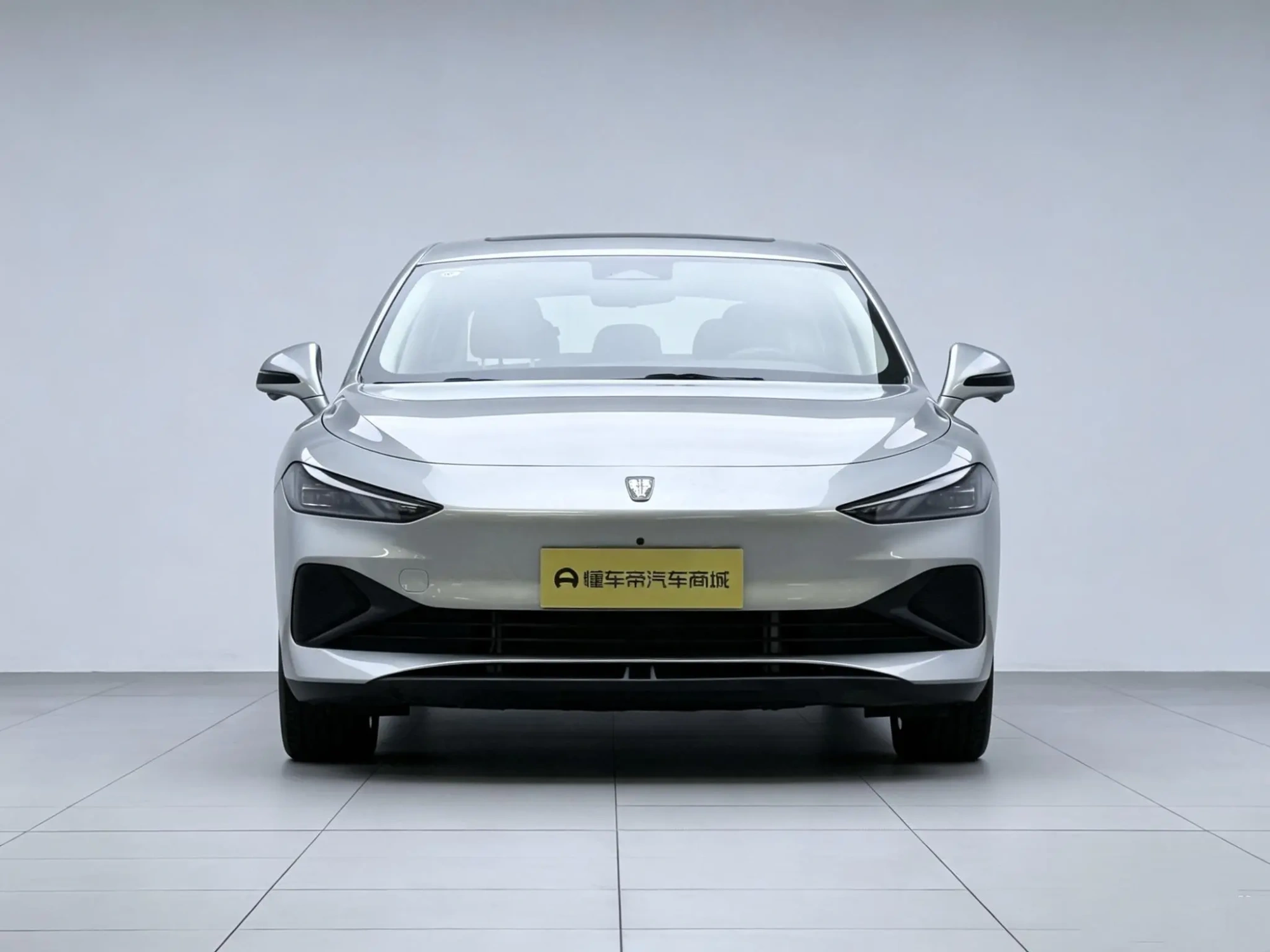 Roewe Roewe D7 DMH 125 Ultimate Edition