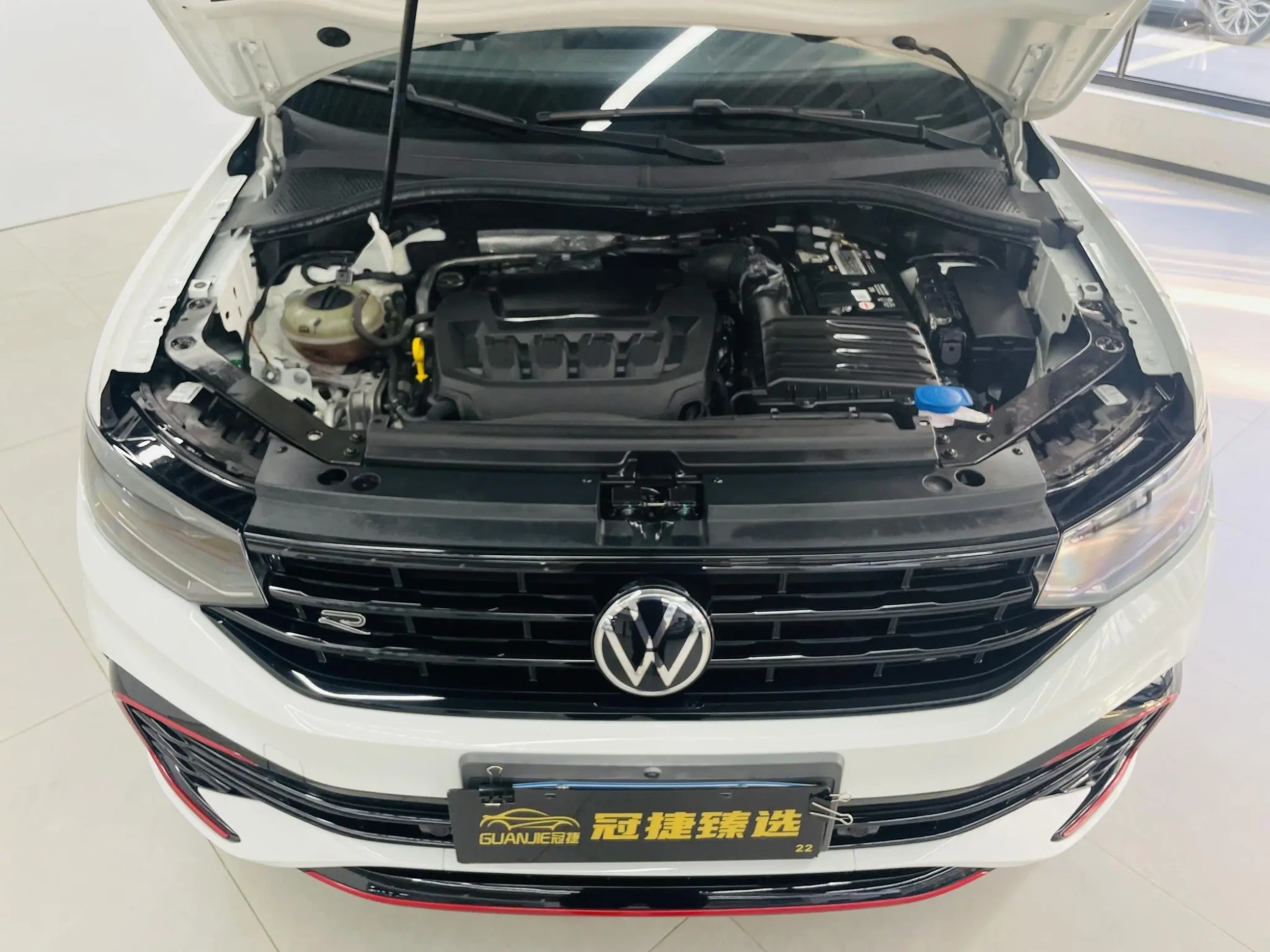 Volkswagen Tiguan X Facelifted 330TSI two-wheel drive ultimate edition