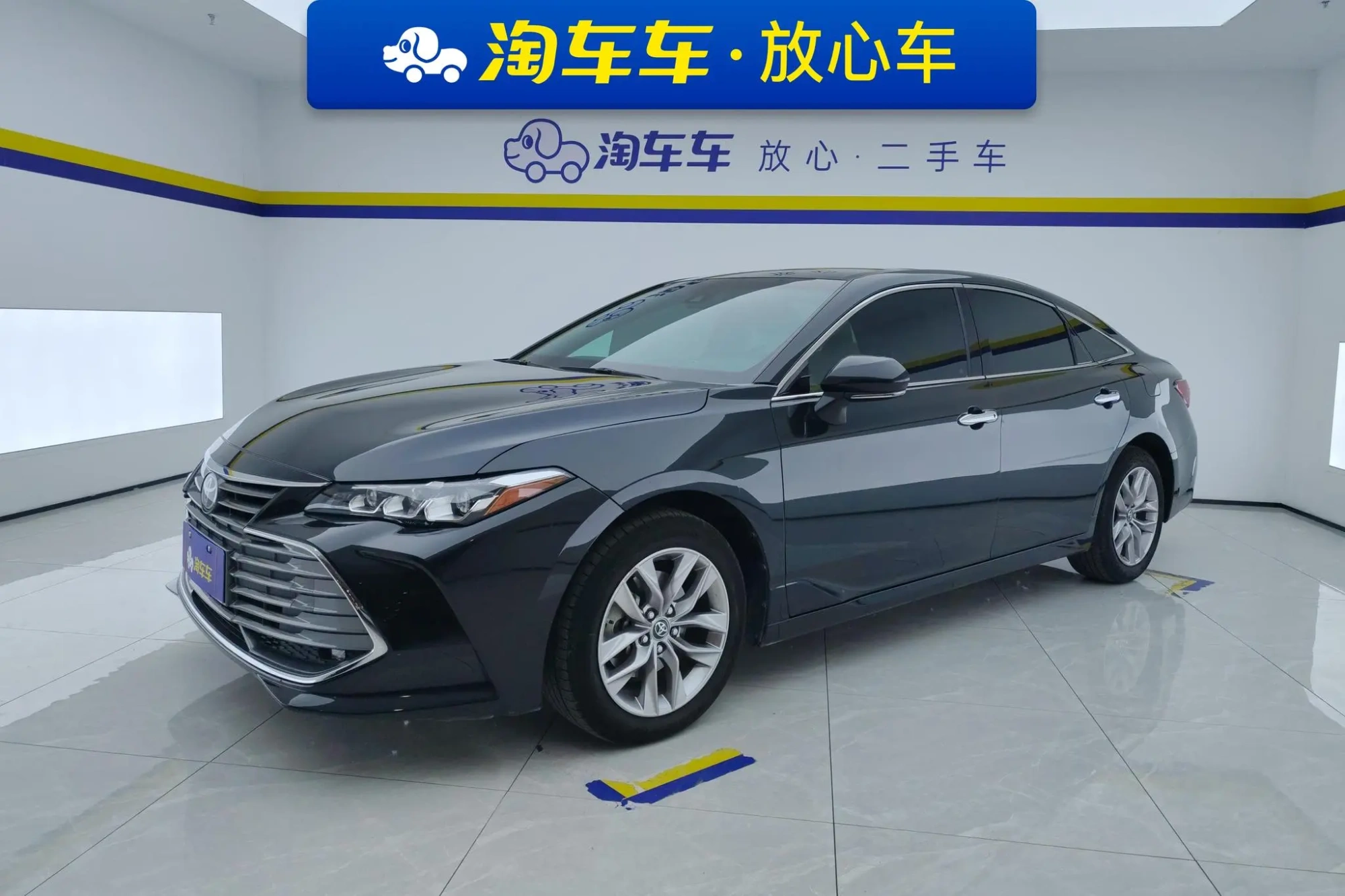 TOYOTA Asian dragon 2.0L Deluxe Edition Country VI