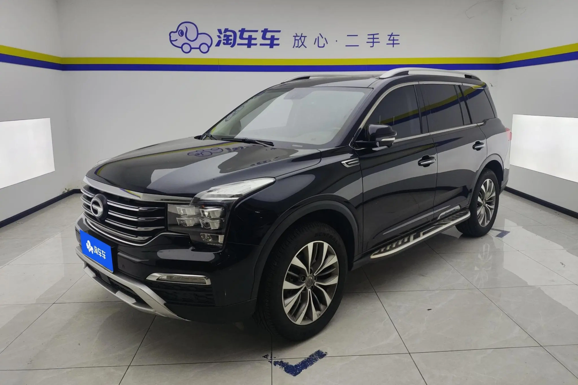 GAC Trumpchi GS8 320T two-wheel drive luxury Zhilian Edition 7 seats
