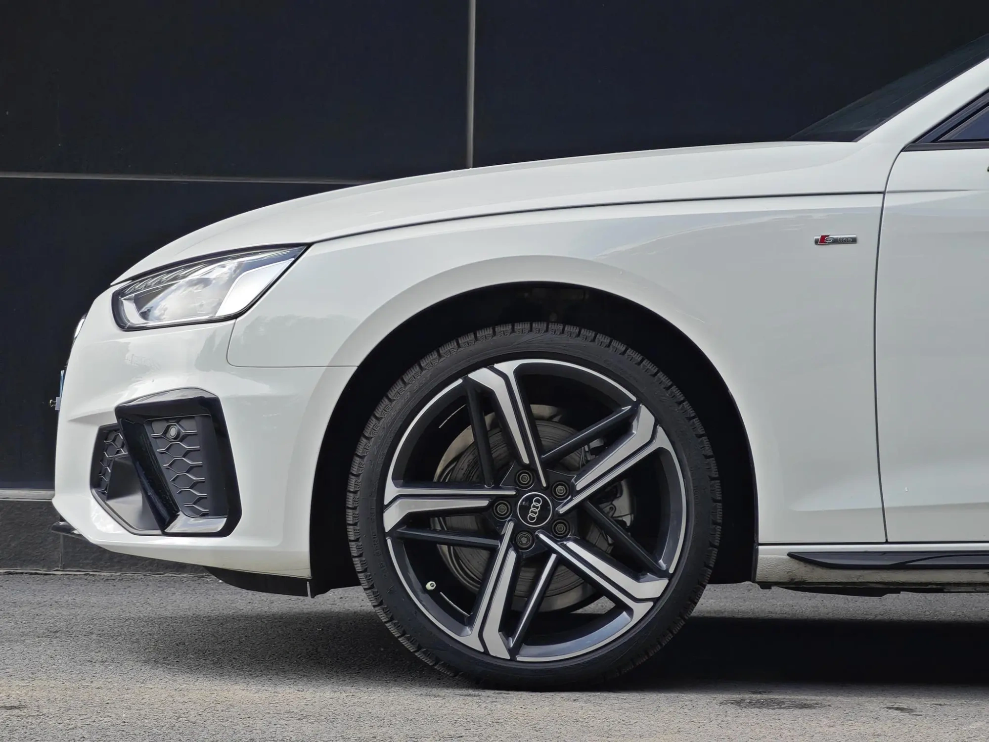 Audi Audi A4L 40 TFSI luxury Dynamic Type