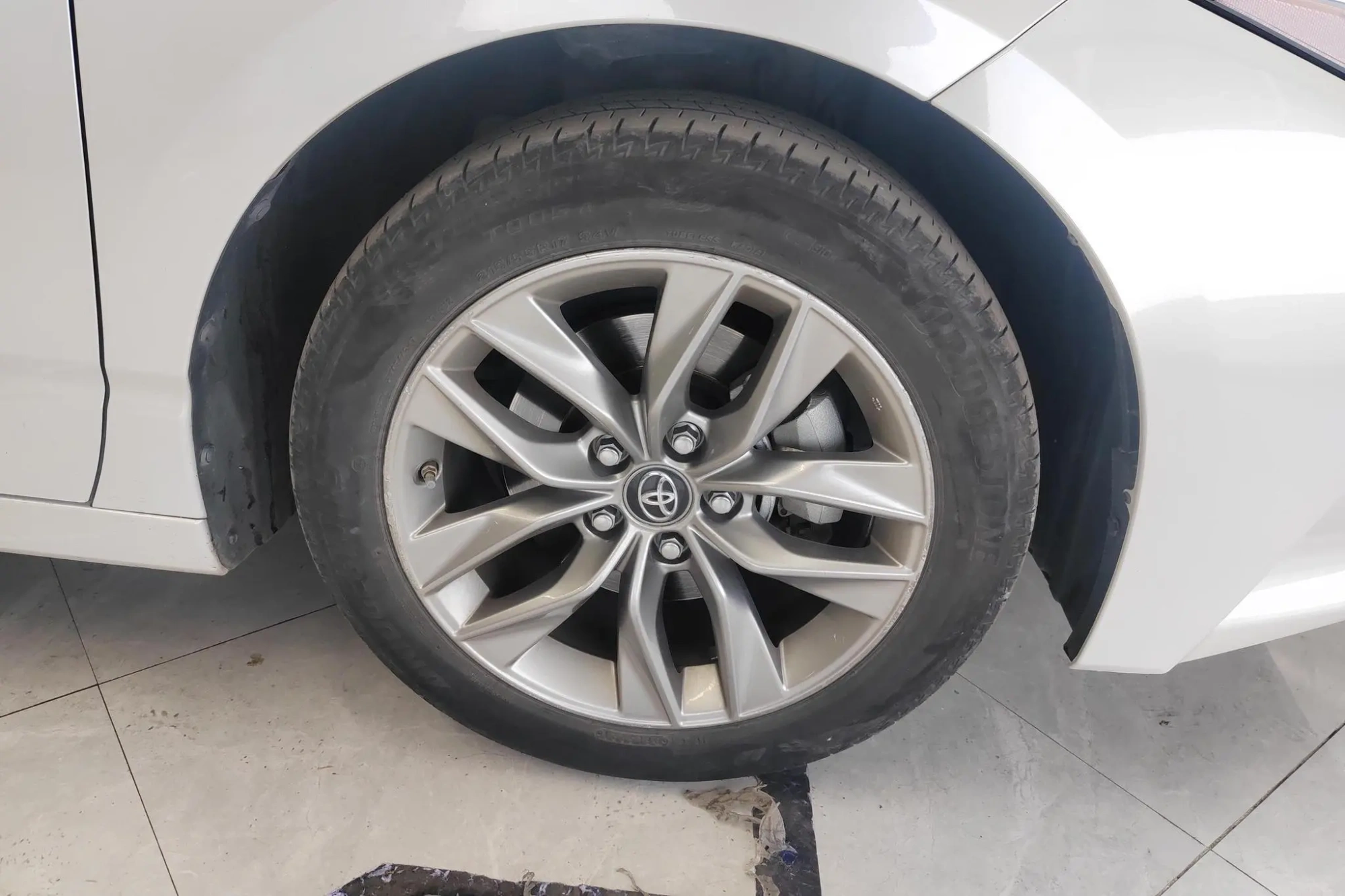 TOYOTA Asian dragon 2.0L Enterprising version Country VI