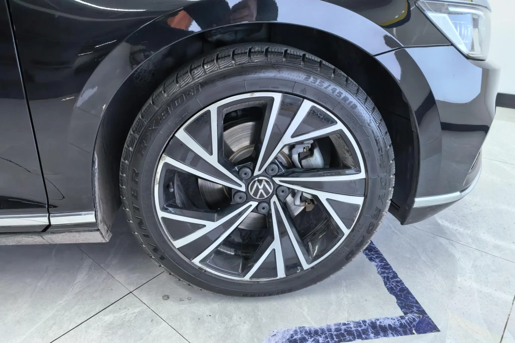 Volkswagen Magotan 330TSI DSG Luxury