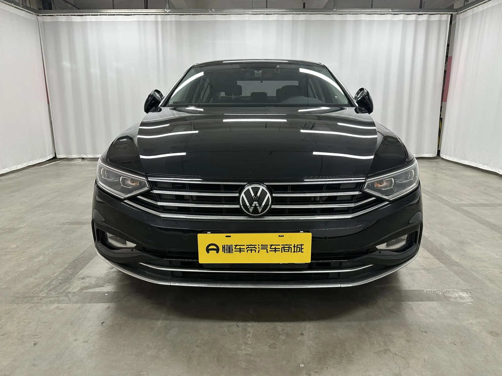 Volkswagen Magotan 330TSI DSG Luxury