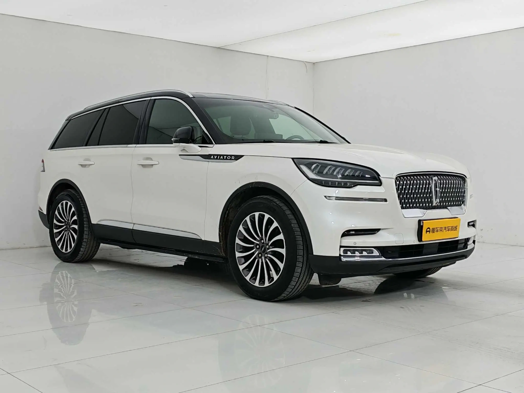 Lincoln Flying home 3.0T V6 four-wheel drive Zunya edition