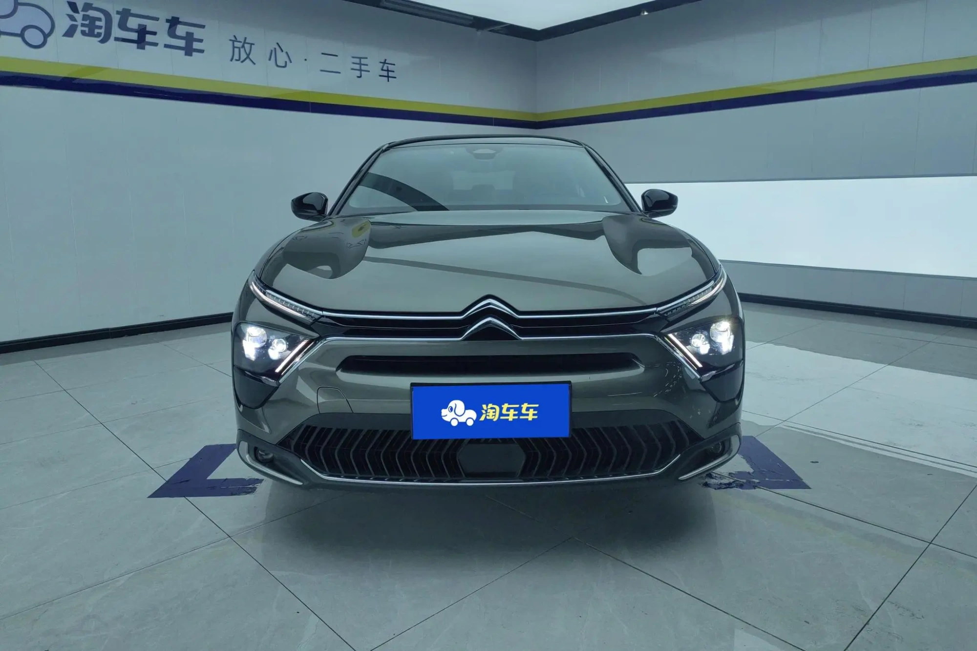 Citroen Versailles C5 X 1.6T Enjoy extraordinary
