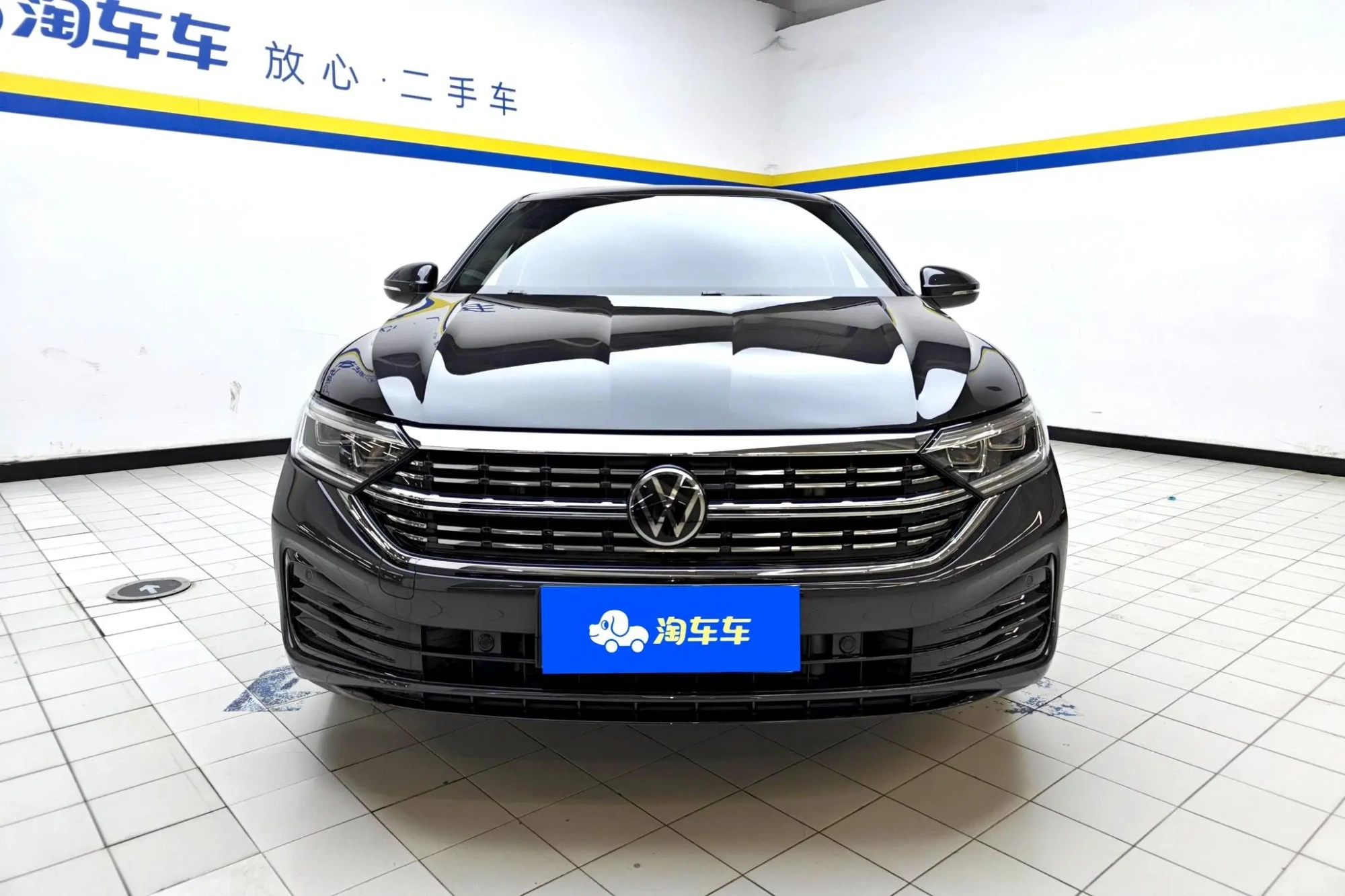 Volkswagen Sagitar 300TSI DSG Beyond Edition