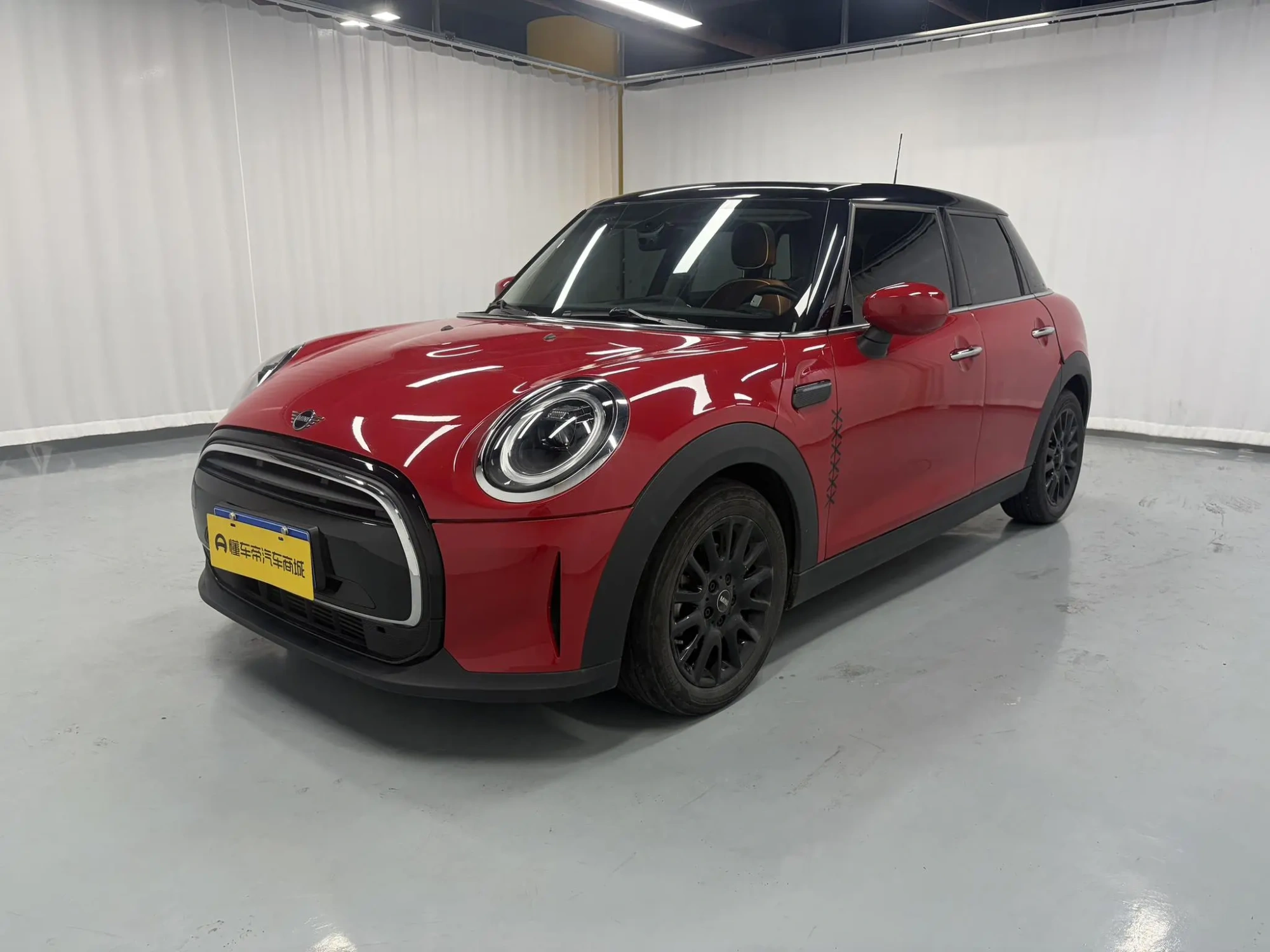 MINI MINI 1.5T ONE five-door version PLUS