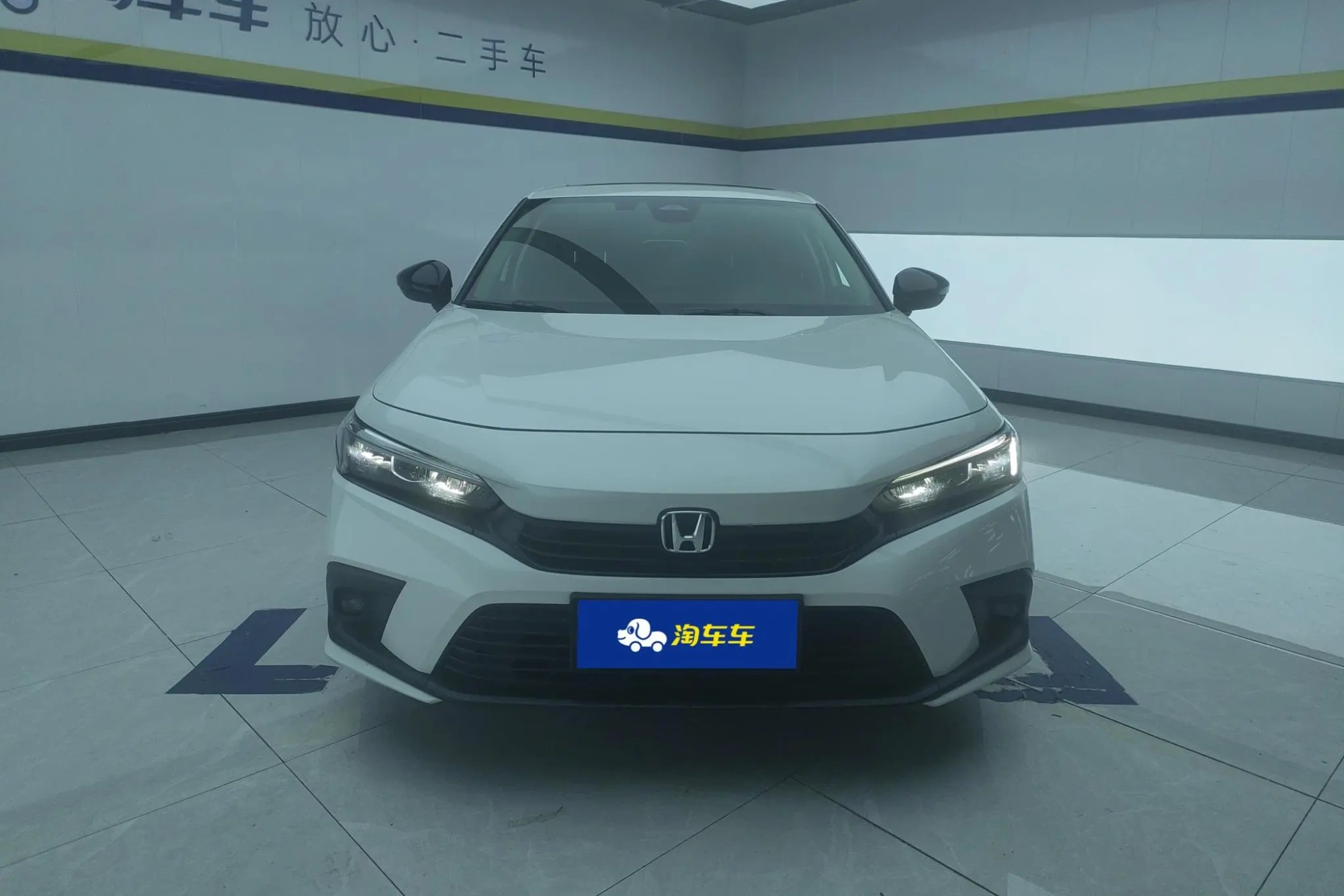Honda Civic 240TURBO CVT Power Control Edition