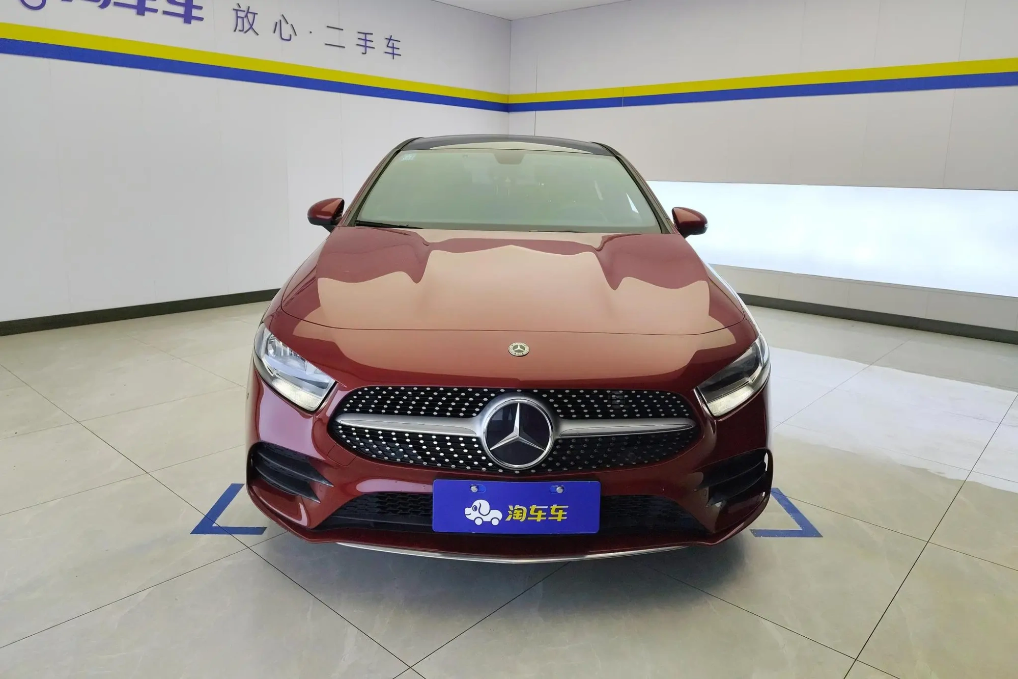 Mercedes-Benz Mercedes-Benz A-class Second facelift A 180 L sports sedan