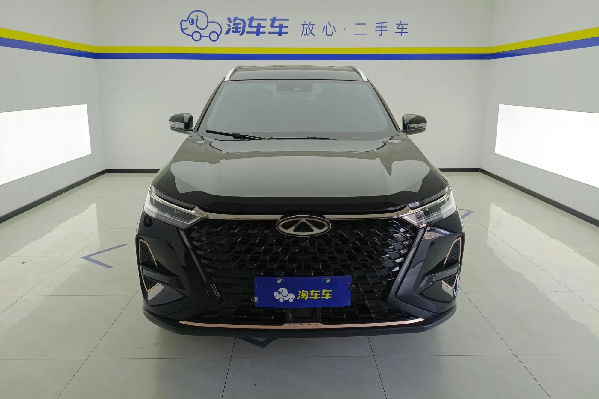 Chery Fulwin Tiggo 8 PRO Champion Edition 390T two-wheel drive Prestige Edition 5 seats