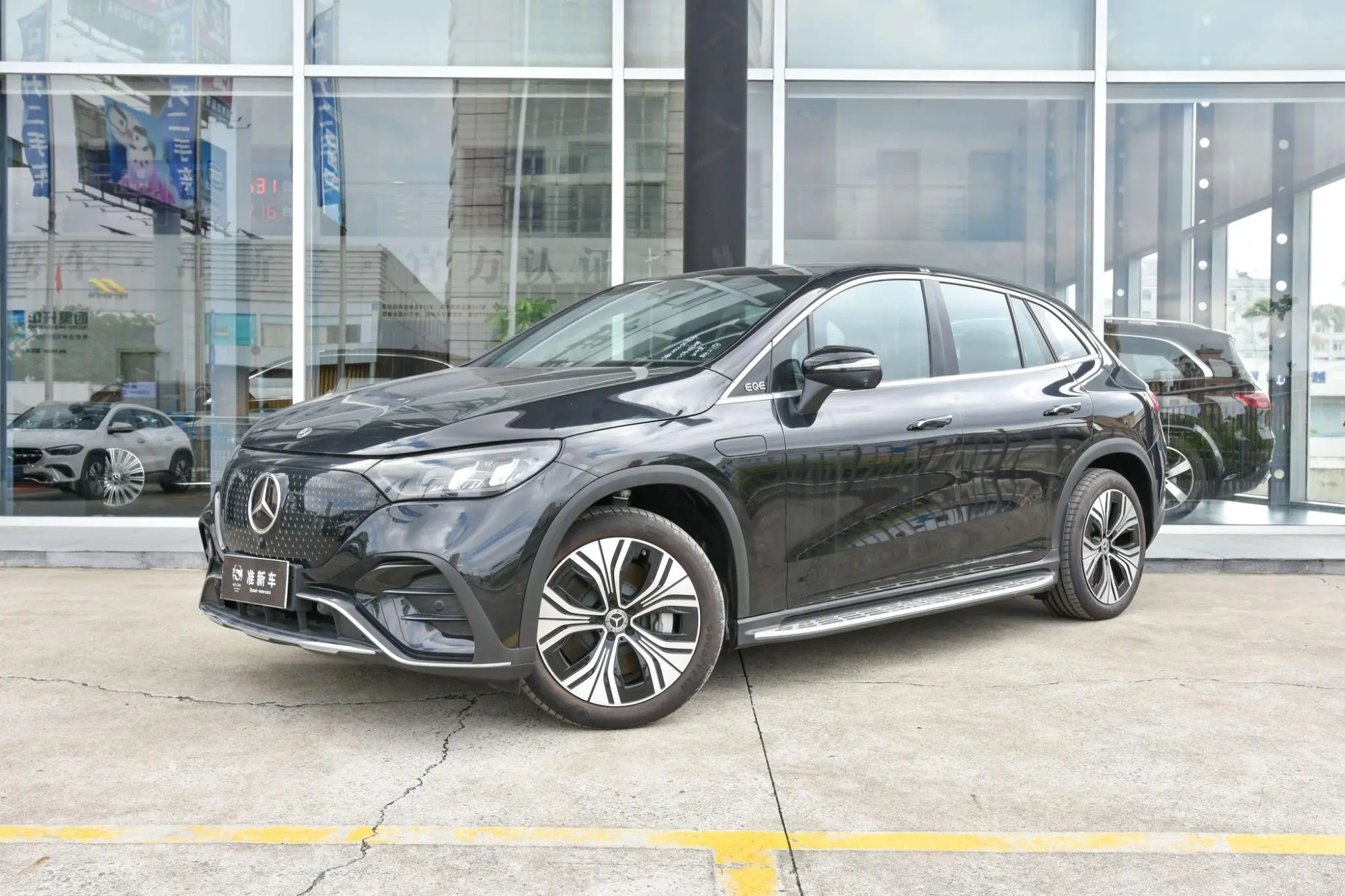 Mercedes-Benz Mercedes-Benz EQE SUV EQE SUV 500 4MATIC Pioneer Edition