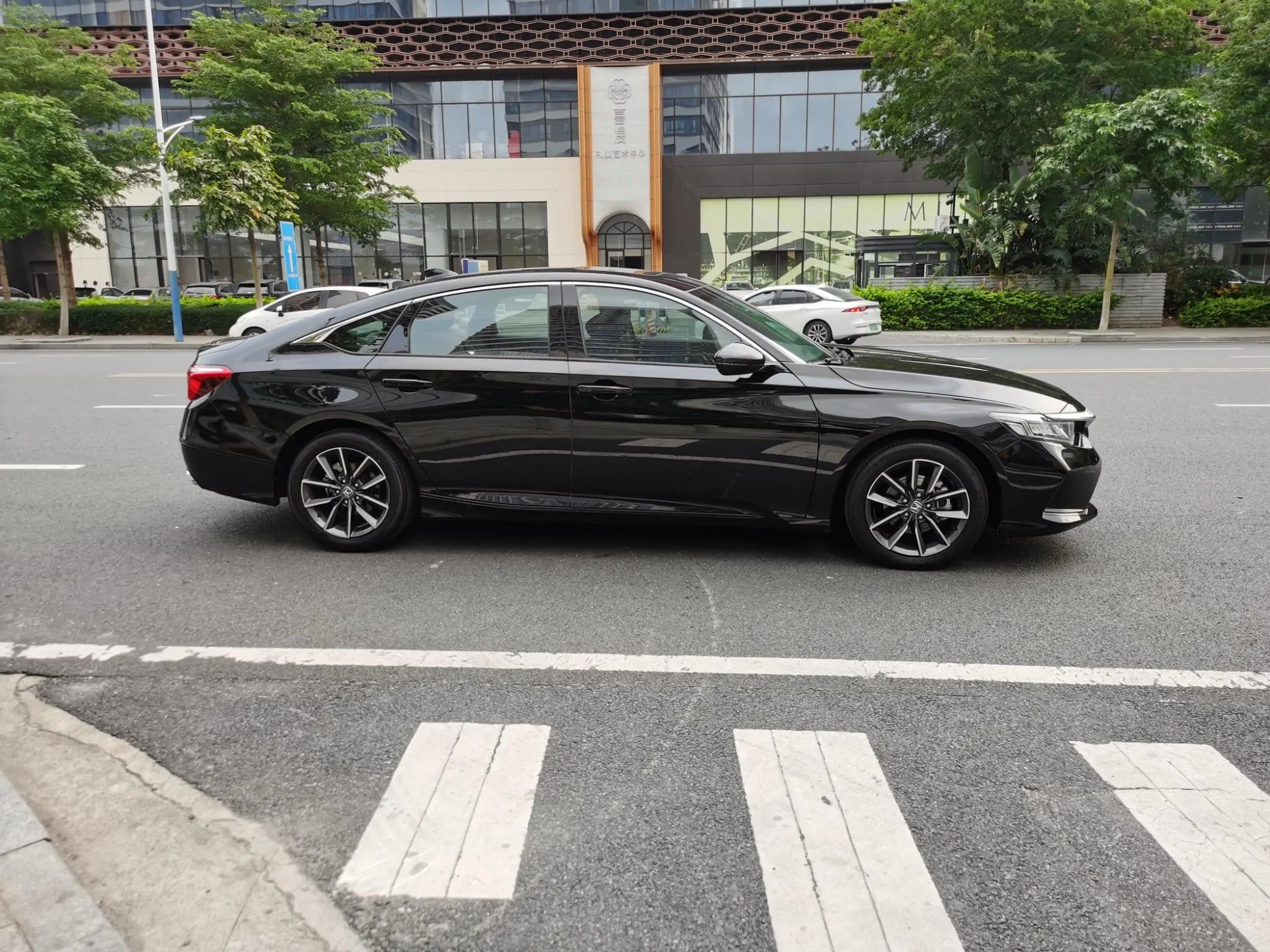 Honda Yingshipai 260TURBO Elegant Edition