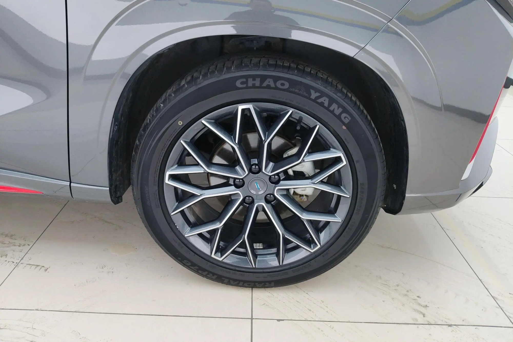 Changan Auchan Changan Auchan Z6 Blue Whale 1.5T DCT Smart Collar Type