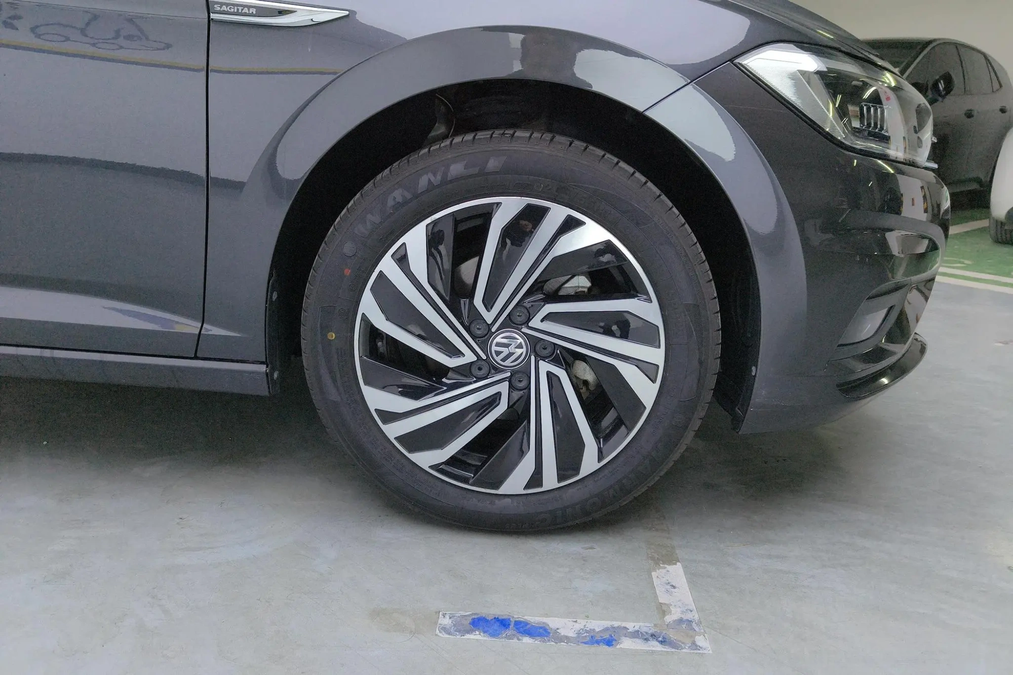 Volkswagen Sagitar 280TSI DSG Flying Edition