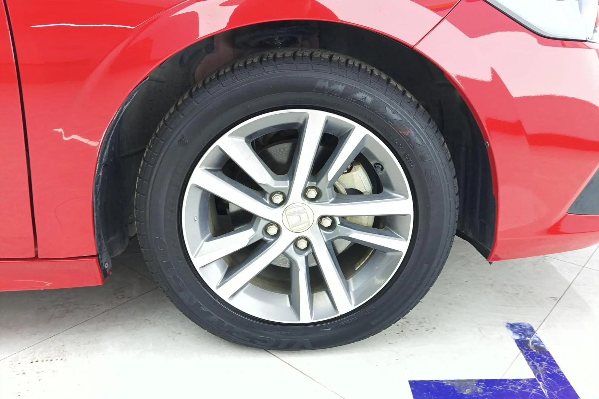 Honda Civic 240TURBO CVT Dynamic Version