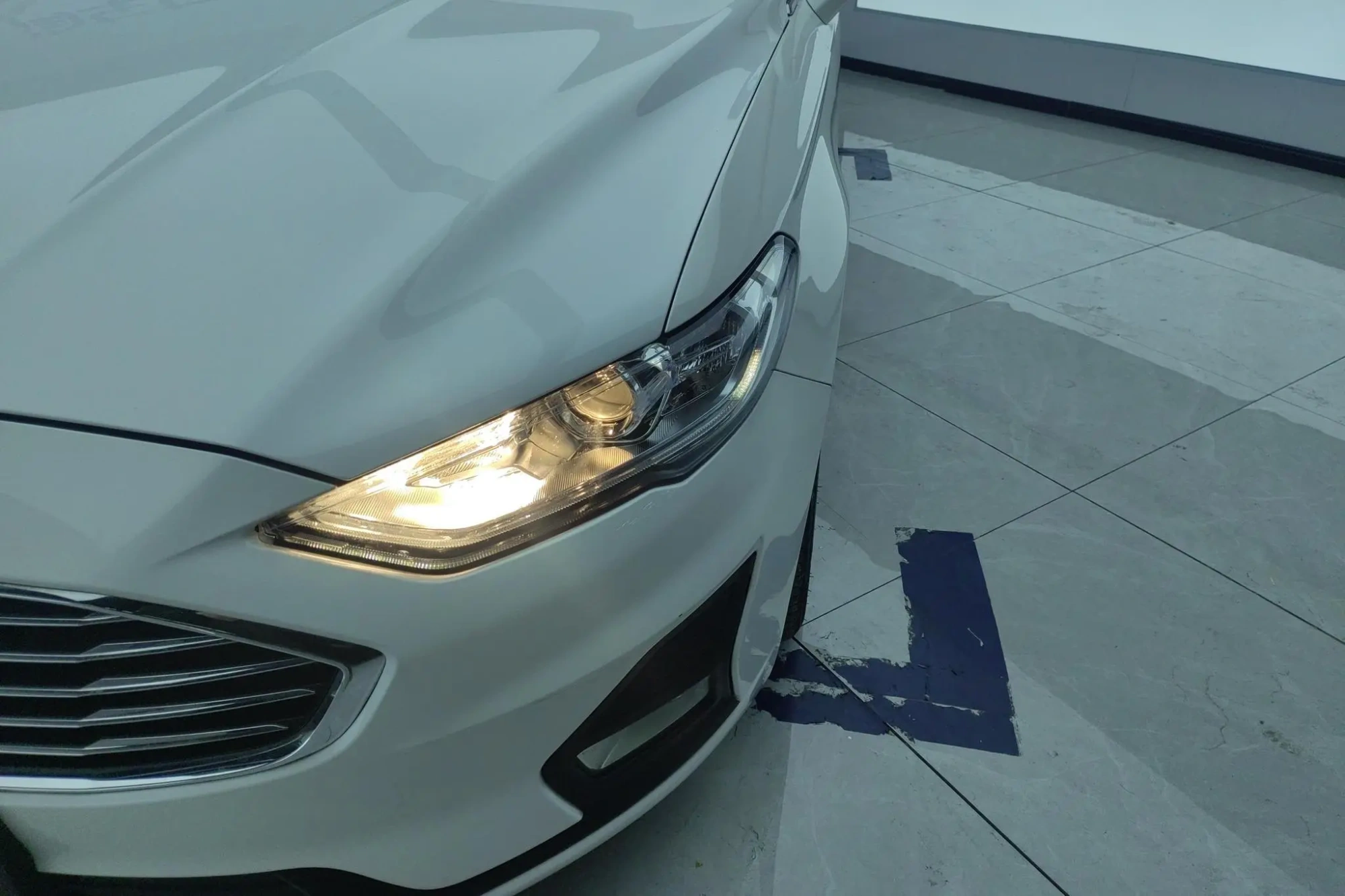 Ford Mondeo EcoBoost 180 fashion type