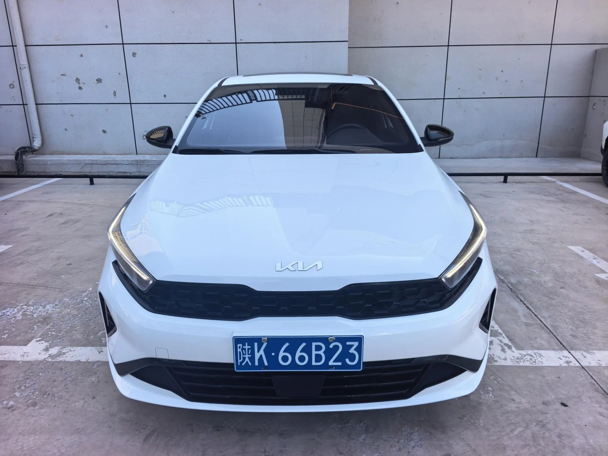 Kia Kia K3 1.4T DCT Deluxe Edition