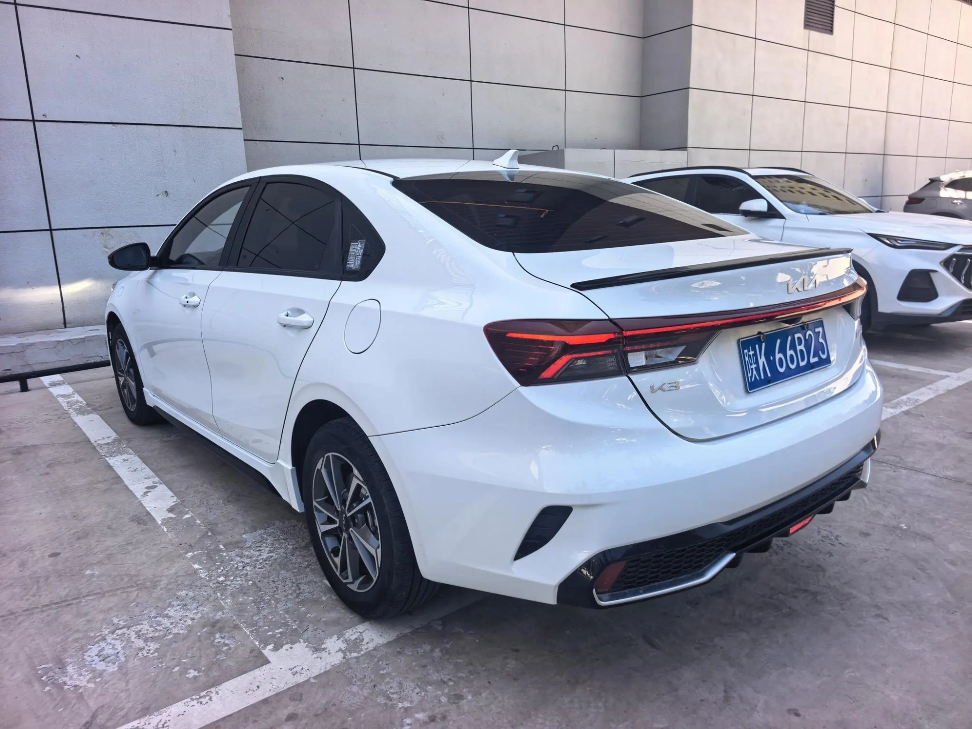 Kia Kia K3 1.4T DCT Deluxe Edition