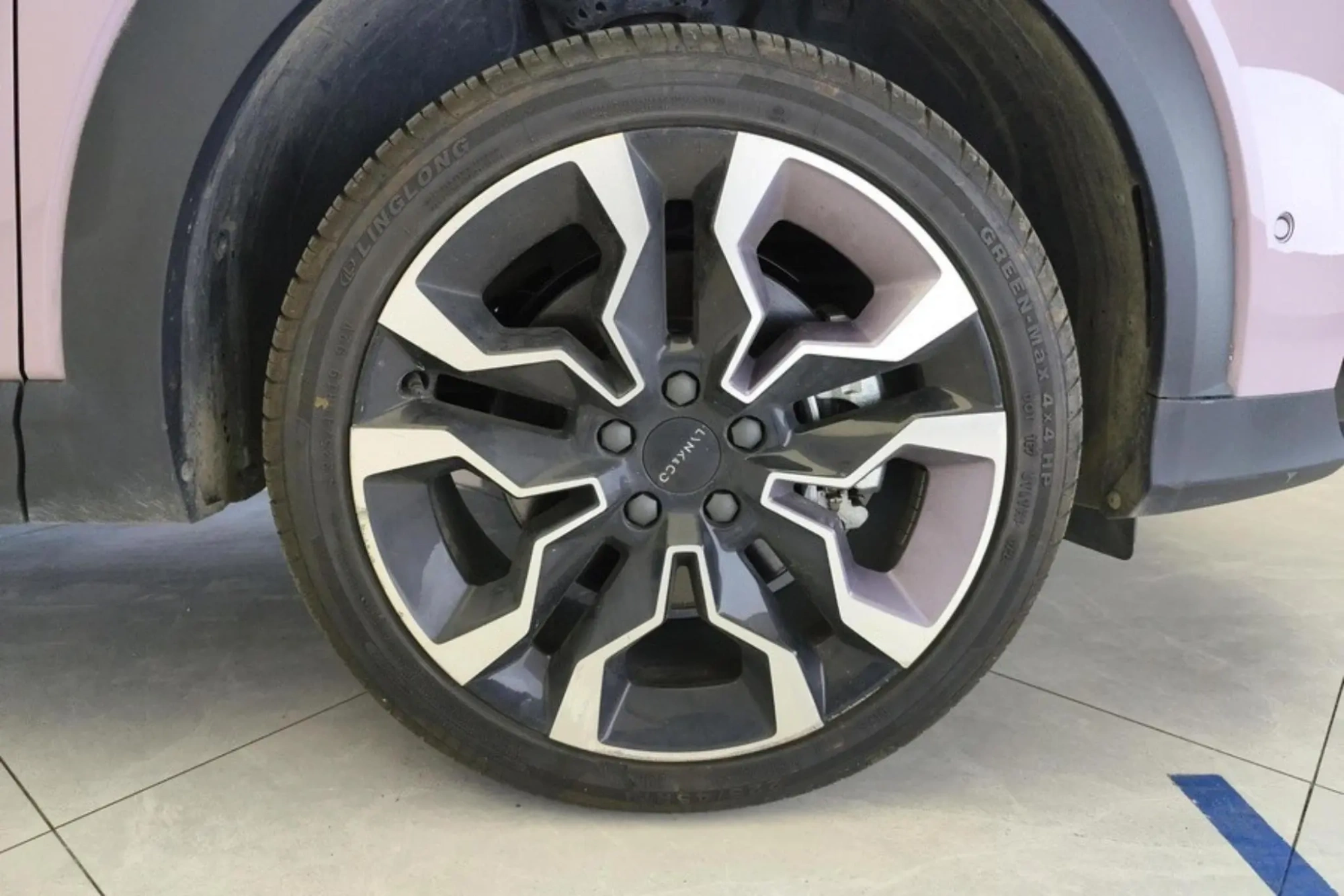 LYNK & CO Lynk 06 Remix 1.5T Shero