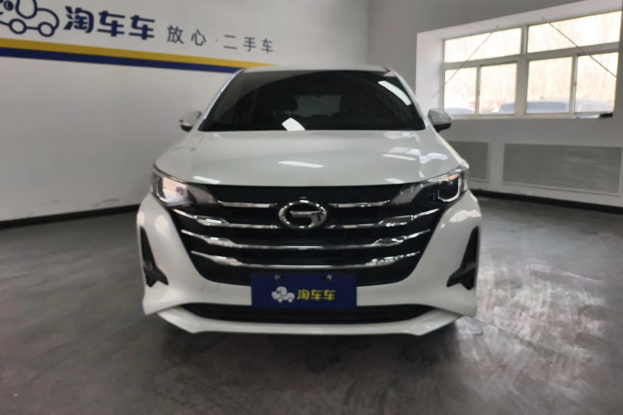 GAC Trumpchi M6 270T Automatic Elite Edition 7 seats